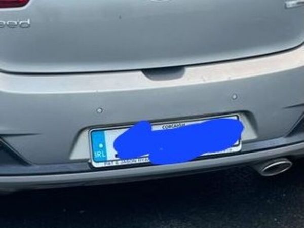 Kia Ceed Hatchback, Diesel, 2015, Silver
