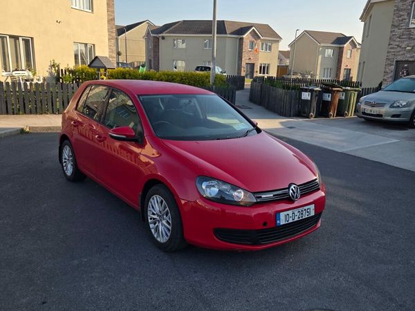 Volkswagen Golf Hatchback, Diesel, 2010, Red