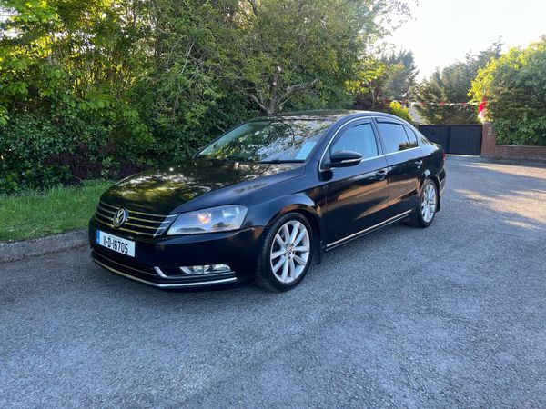 Volkswagen Passat Saloon, Diesel, 2011, Black