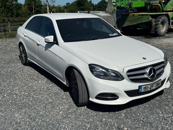 Mercedes-Benz E-Class Saloon, Diesel Hybrid, 2015, White