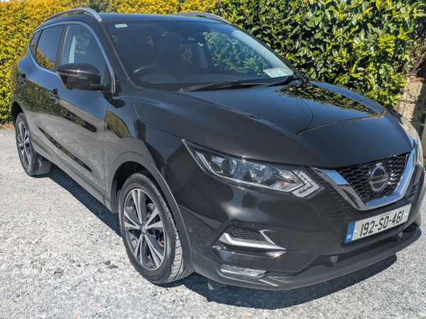 Nissan Qashqai Hatchback, Diesel, 2019, Black