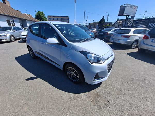 Hyundai i10 Hatchback, Petrol, 2019, Blue