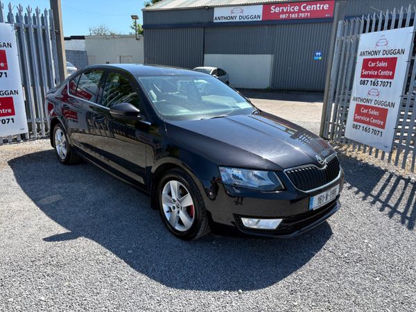 Skoda Octavia Saloon, Diesel, 2016, Black
