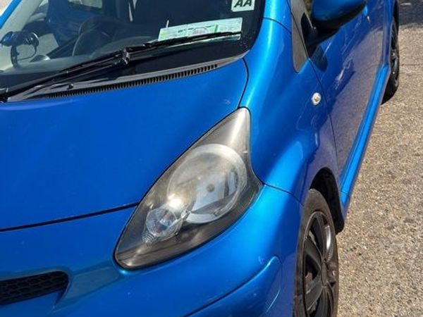 Toyota Aygo Hatchback, Petrol, 2011, Blue