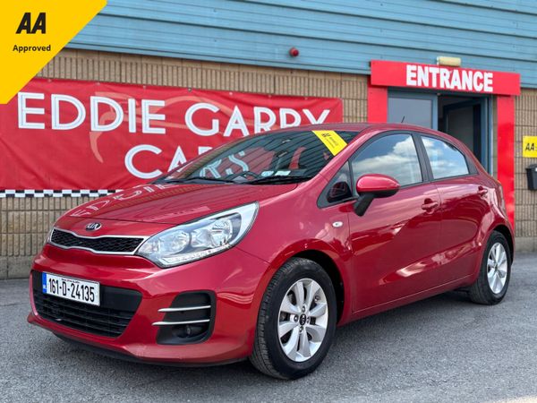 Kia Rio Hatchback, Petrol, 2016, Red