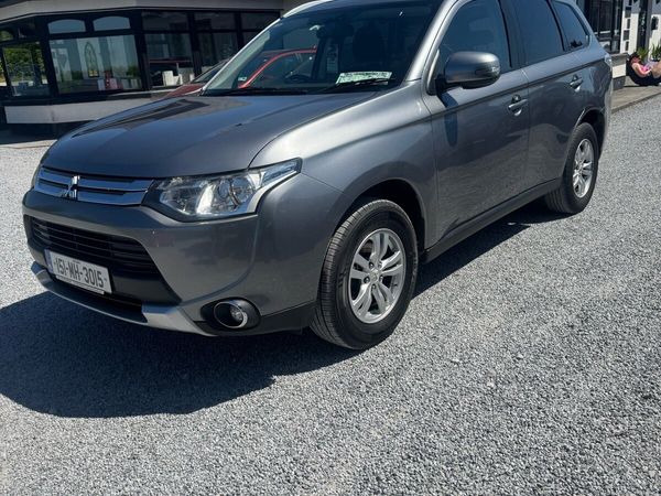 Mitsubishi Outlander SUV, Diesel, 2015, Grey