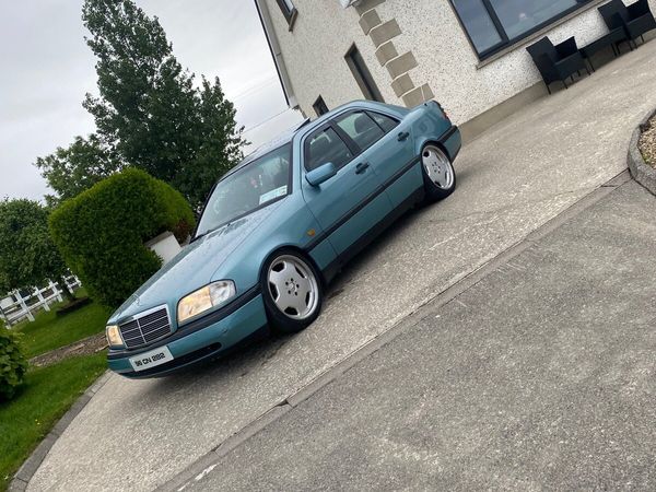 Mercedes-Benz C-Class Saloon, Petrol, 1996, Green