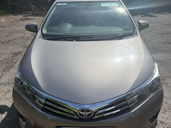Toyota Corolla Saloon, Diesel, 2016, Bronze
