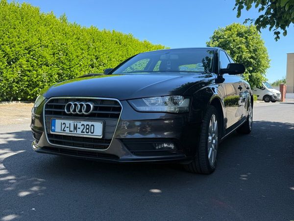Audi A4 Saloon, Diesel, 2012, Grey