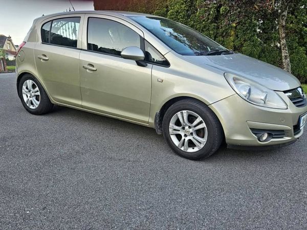 Opel Corsa Hatchback, Petrol, 2010, Beige