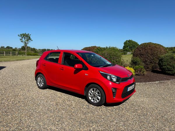 Kia Picanto Hatchback, Petrol, 2017, Red