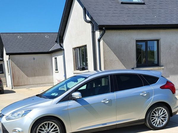 Ford Focus Hatchback, Diesel, 2014, Silver