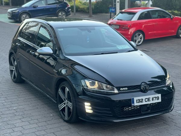 Volkswagen Golf Hatchback, Diesel, 2013, Black