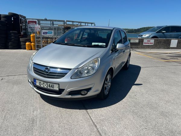 Opel Corsa Hatchback, Petrol, 2010, Silver