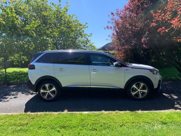 Peugeot 5008 MPV, Diesel, 2019, White