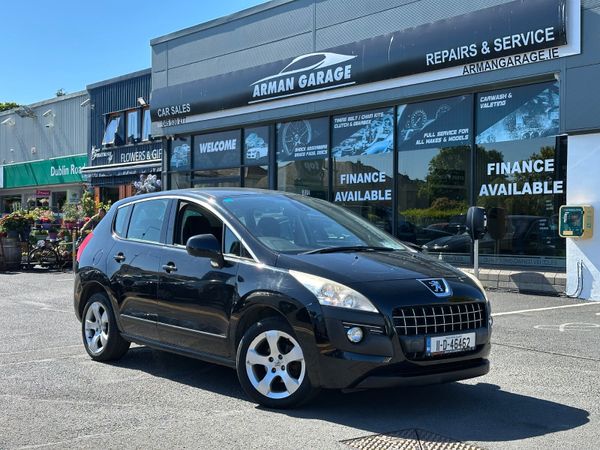 Peugeot 3008 MPV, Diesel, 2011, Black