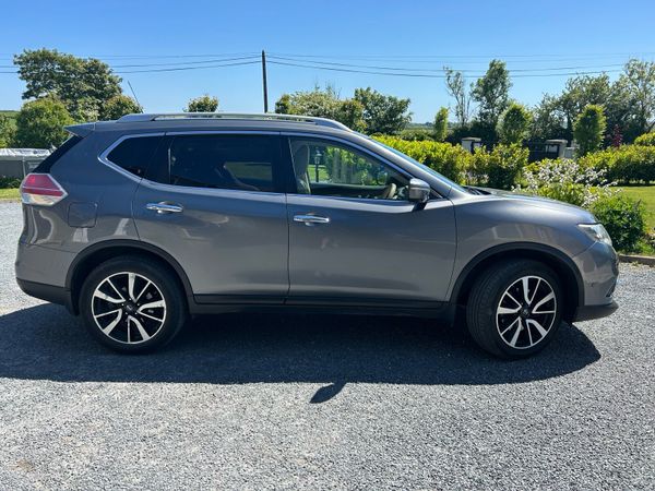Nissan X-Trail SUV, Diesel, 2015, Grey