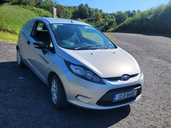 Ford Fiesta Hatchback, Diesel, 2012, Silver