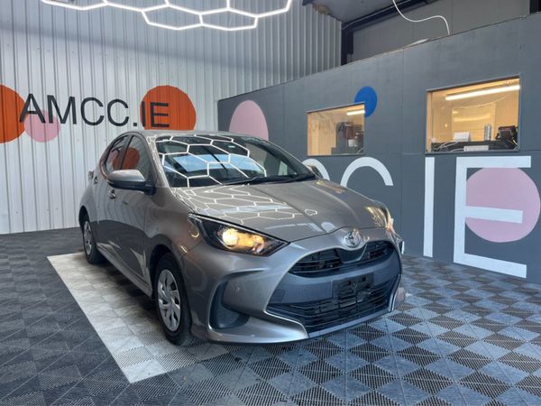 Toyota Yaris Hatchback, Petrol, 2020, Grey