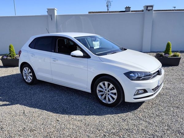Volkswagen Polo Hatchback, Petrol, 2021, White
