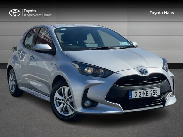Toyota Yaris Hatchback, Hybrid, 2021, Grey