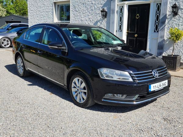 Volkswagen Passat Saloon, Diesel, 2011, Black
