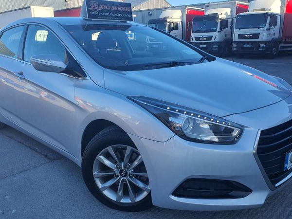 Hyundai i40 Saloon, Diesel, 2016, Silver