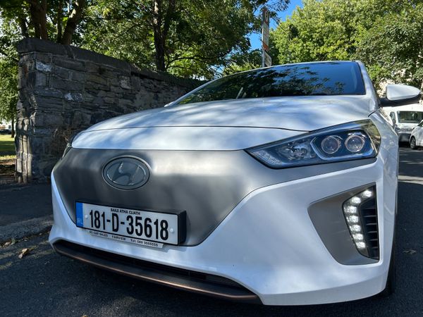 Hyundai IONIQ Hatchback, Electric, 2018, White