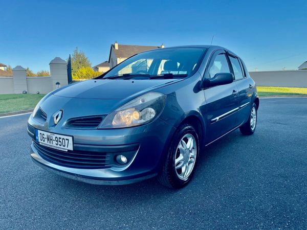Renault Clio Hatchback, Petrol, 2006, Blue