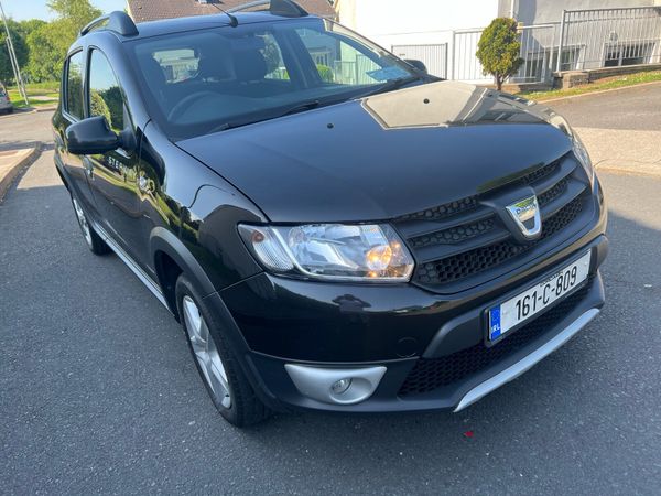 Dacia Sandero Stepway Hatchback, Diesel, 2016, Black