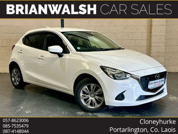 Mazda Other Hatchback, Petrol, 2017, White