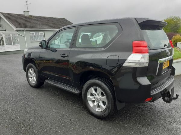 Toyota Land Cruiser SUV, Diesel, 2011, Black