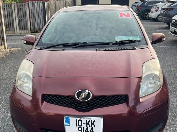 Toyota Vitz Hatchback, Petrol, 2010, Red