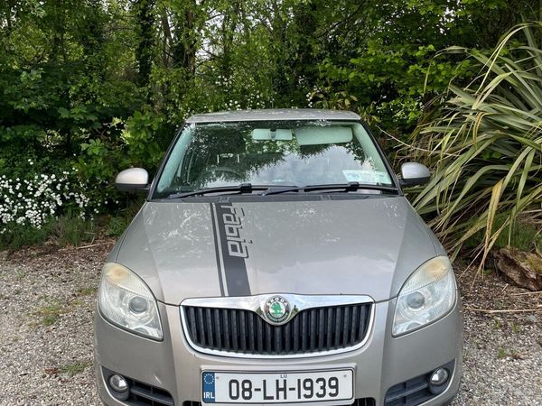 Skoda Fabia Hatchback, Petrol, 2008, Beige