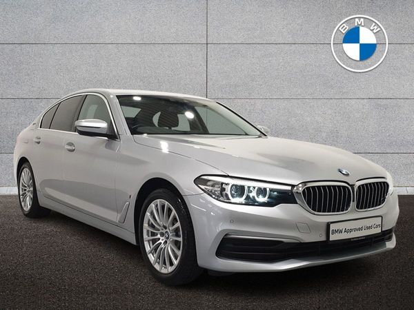 BMW 5-Series Saloon, Petrol Plug-in Hybrid, 2018, Silver