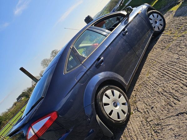 Ford Mondeo Hatchback, Diesel, 2009, Blue