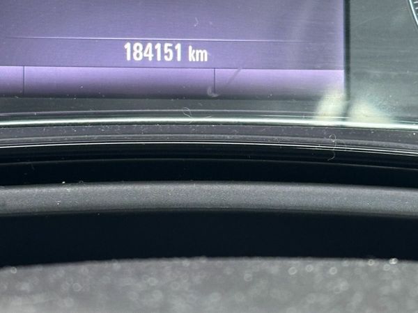 Opel Insignia Hatchback, Diesel, 2015, Black