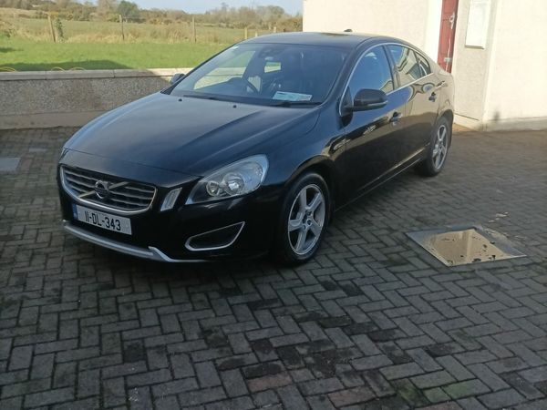 Volvo S60 Saloon, Diesel, 2011, Black