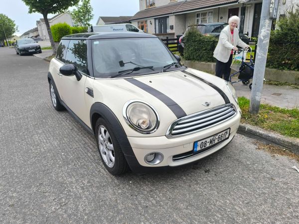 Mini Cooper Hatchback, Petrol, 2008, White