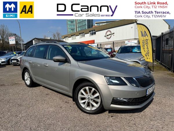 Skoda Octavia Estate, Diesel, 2019, Grey