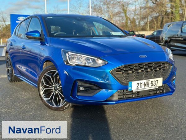 Ford Focus Hatchback, Petrol Hybrid, 2021, Blue