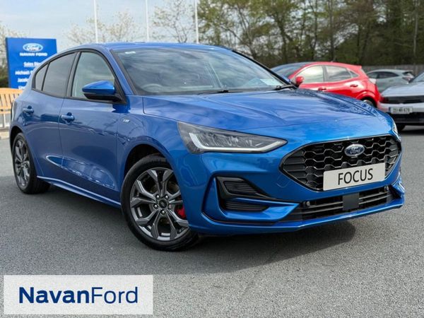 Ford Focus Hatchback, Petrol, 2025, Blue