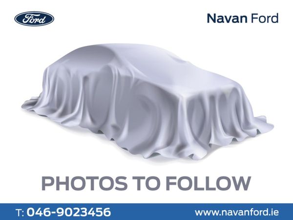 Ford Focus Hatchback, Petrol Hybrid, 2023, Red