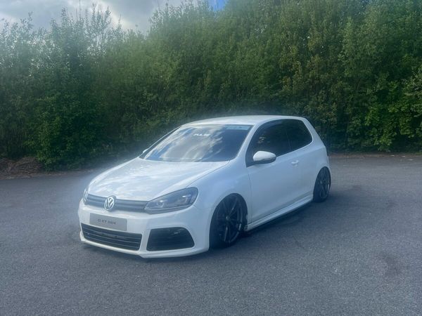 Volkswagen Golf Hatchback, Diesel, 2010, White
