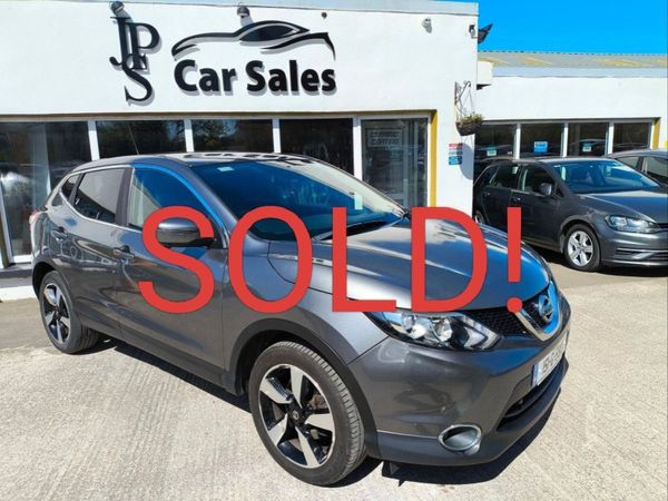 Nissan Qashqai Hatchback, Diesel, 2015, Grey
