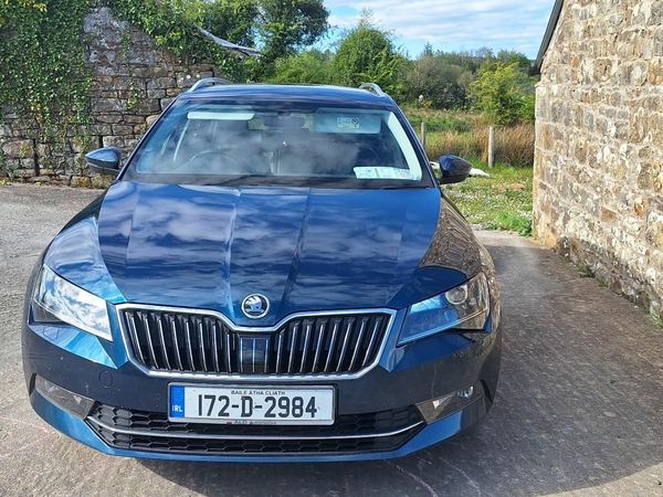 Skoda Superb Estate, Diesel, 2017, Blue