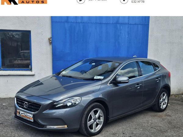 Volvo V40 Hatchback, Diesel, 2016, Grey