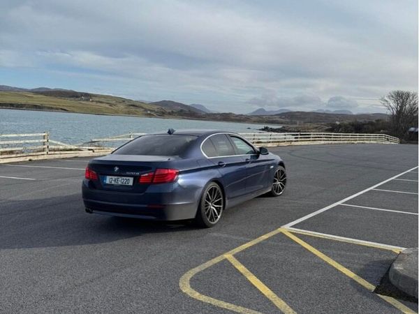 BMW 5-Series Saloon, Diesel, 2012, Blue