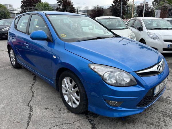 Hyundai i30 Hatchback, Diesel, 2011, Blue