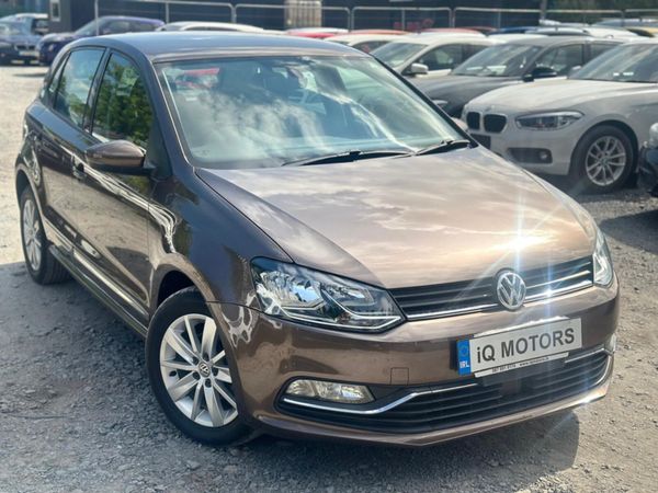 Volkswagen Polo Hatchback, Petrol, 2015, Brown
